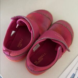 Merrell Pink Sneakers with Velcro Strap and Rounded Toe